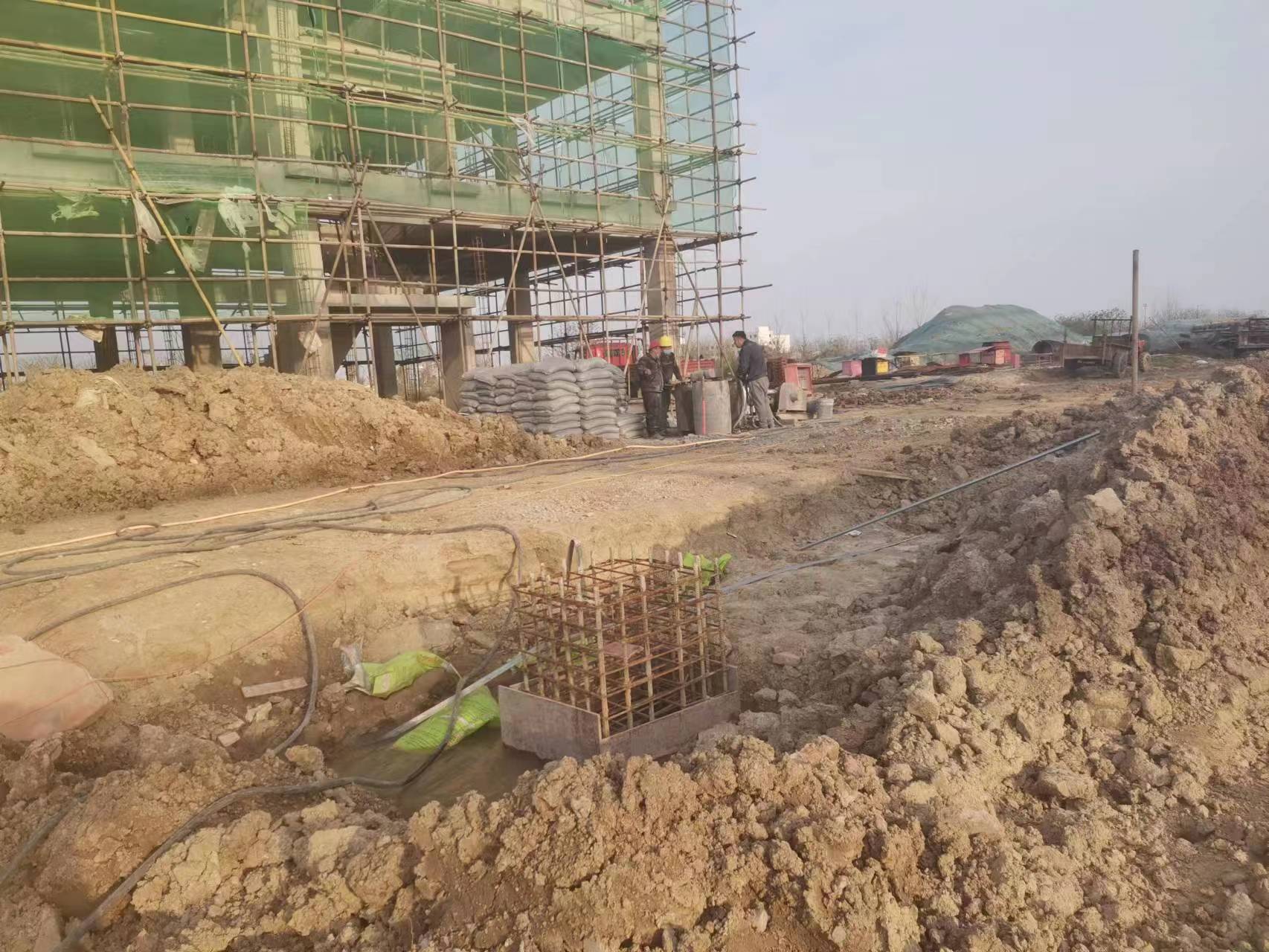 柏乡当桥梁出现裂缝的时候应该及时加固修补